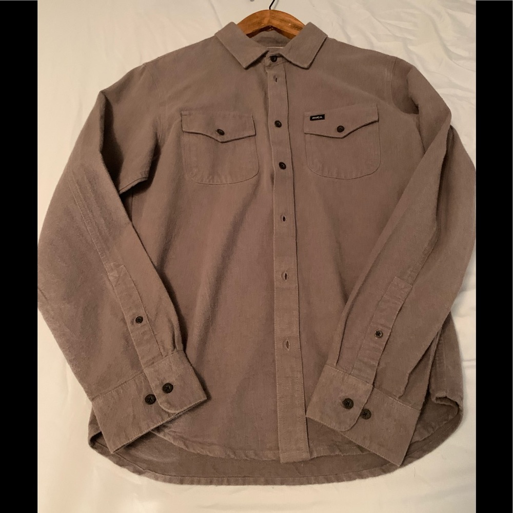 New RVCA long sleeve super SOFT dressy shirt